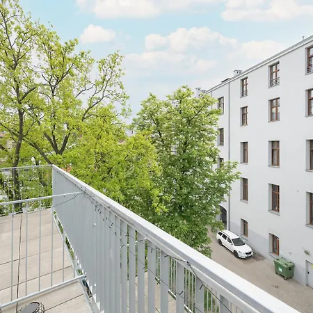 Cozy Studio In Near Old Town By Renters Breslau